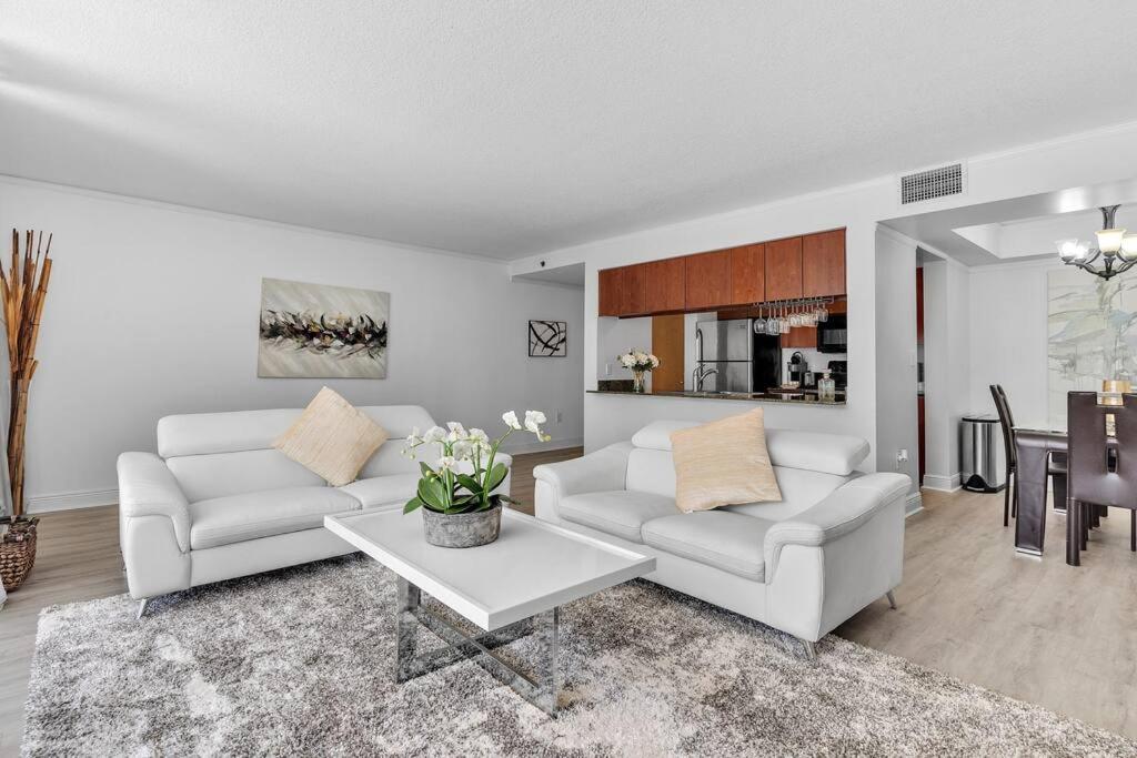 شقة Modern 2/2 With Beautiful Ocean And Brickell Views ميامي المظهر الخارجي الصورة