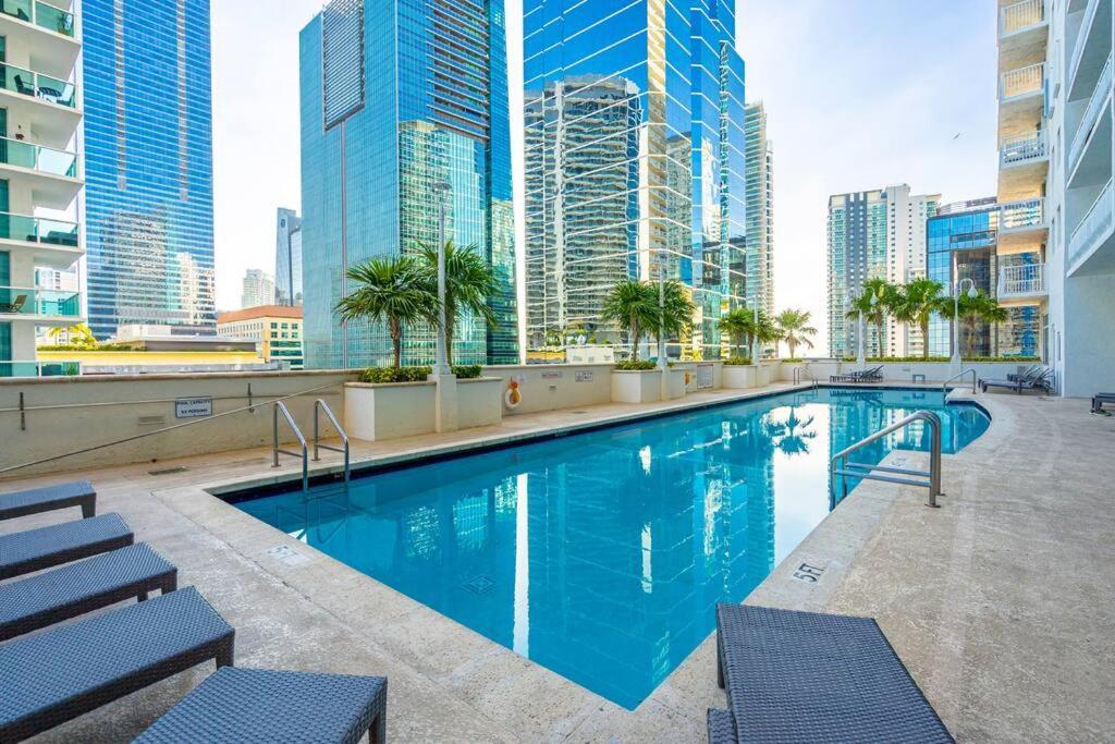 شقة Modern 2/2 With Beautiful Ocean And Brickell Views ميامي المظهر الخارجي الصورة
