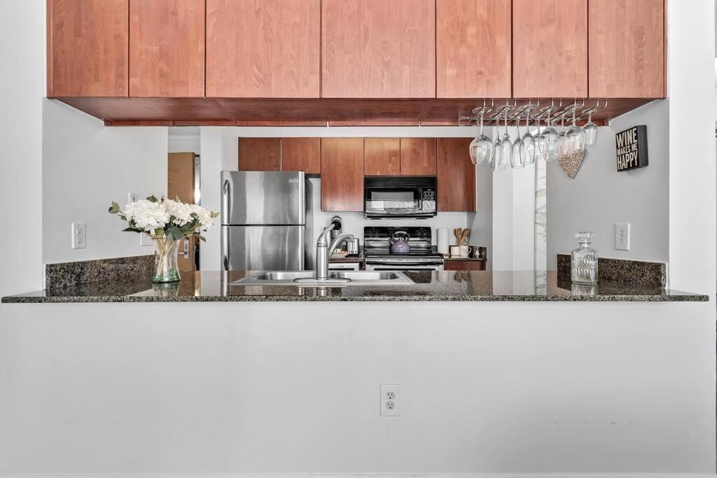 شقة Modern 2/2 With Beautiful Ocean And Brickell Views ميامي المظهر الخارجي الصورة